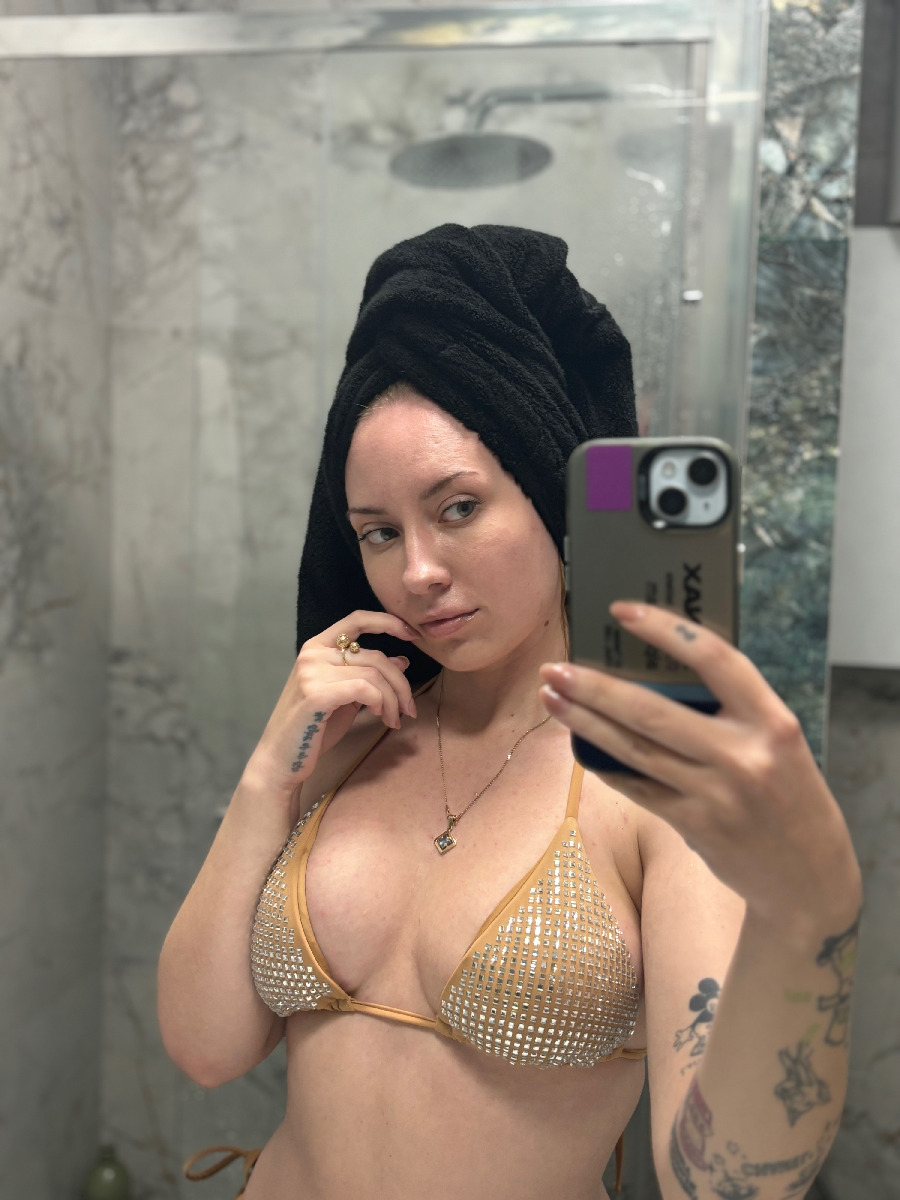 Nude girl KateV in Aden