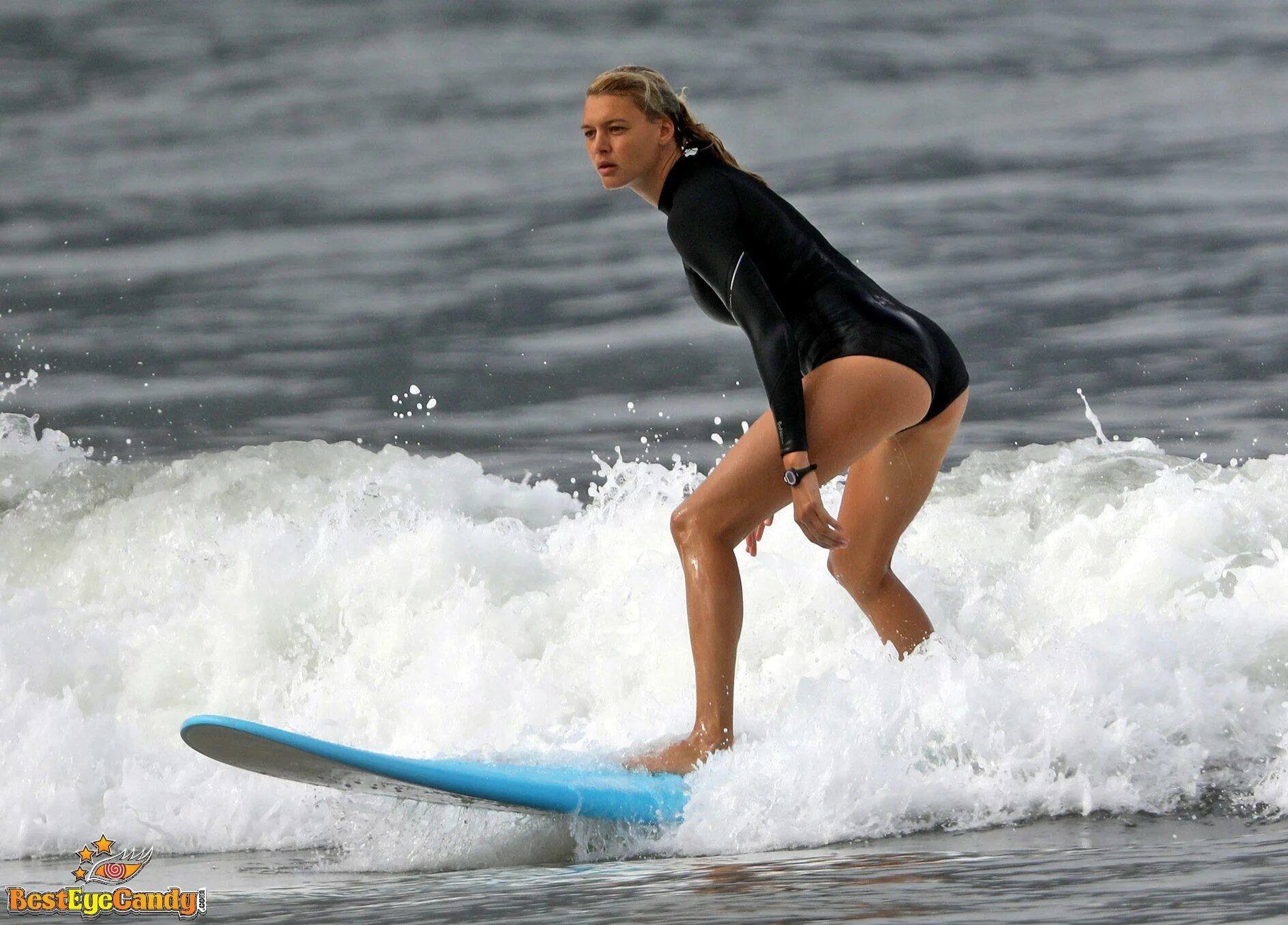 Kelly Rohrbach underwear in Aden