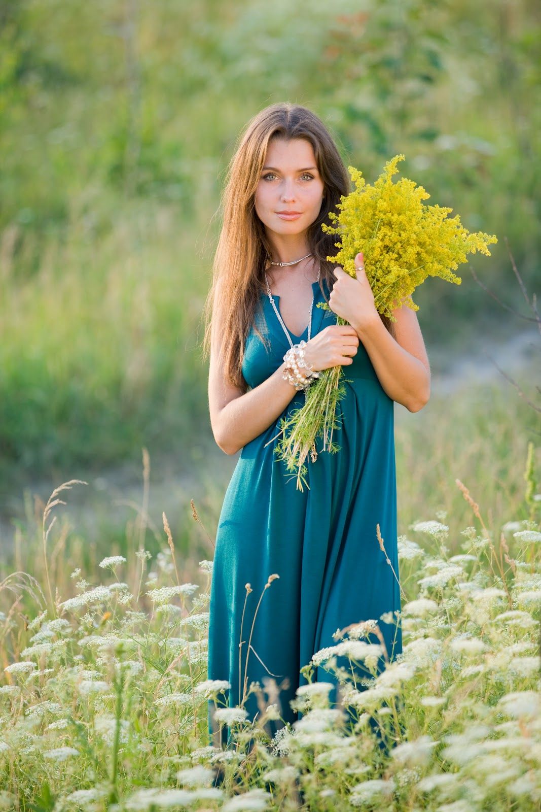 Slavic women in Aden